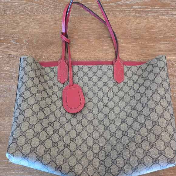 Gucci GG Supreme tote - Picture 1 of 5